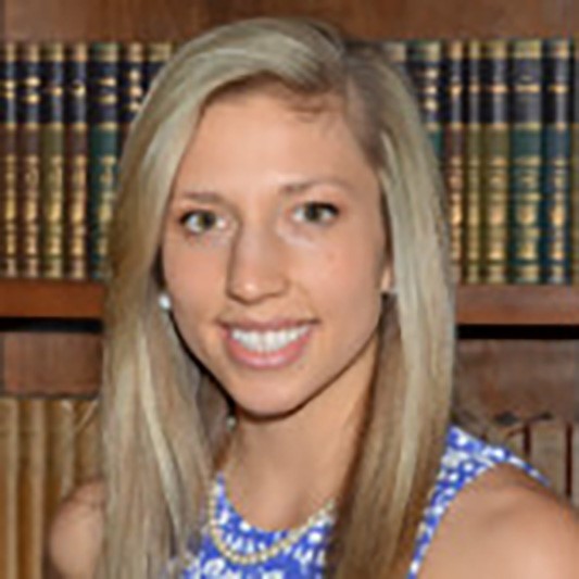 Kelsey Lorenzen ’15